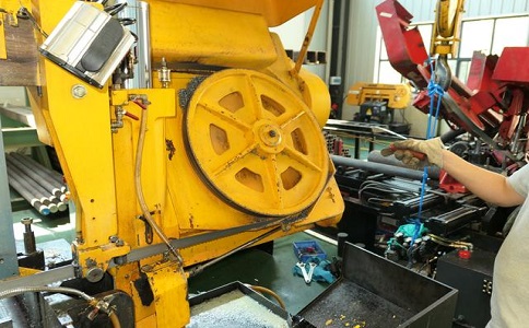 张金镇金属带锯床的日常使用和保养注意事项！